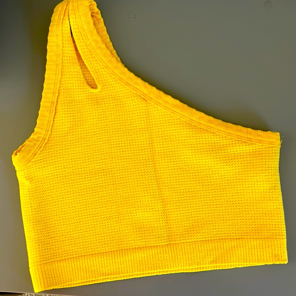 Crop top (worn once new condition)